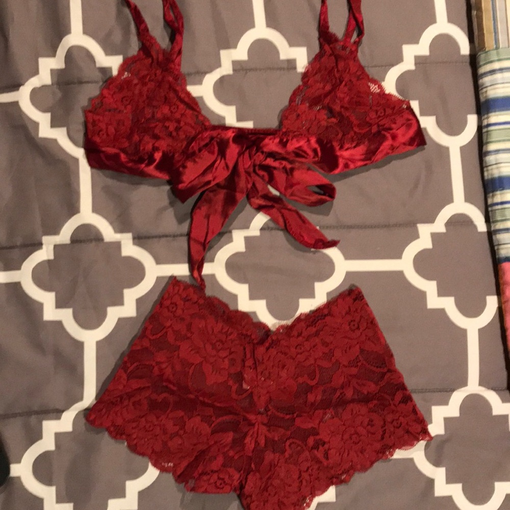 Bralette and panty set